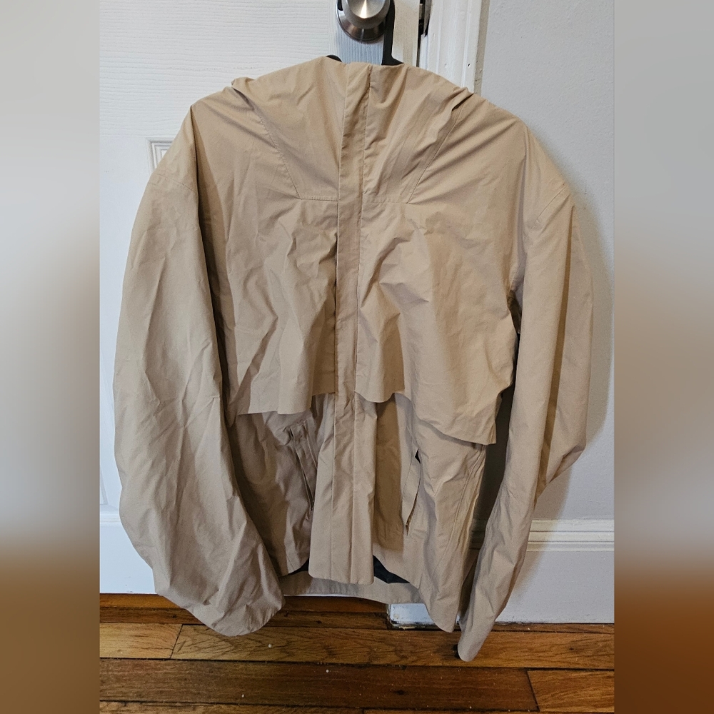 Tracksmith Downpour Jacket